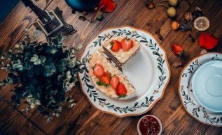 Cheap Minimax Dinnerware Sets To Make Your Table Look Better